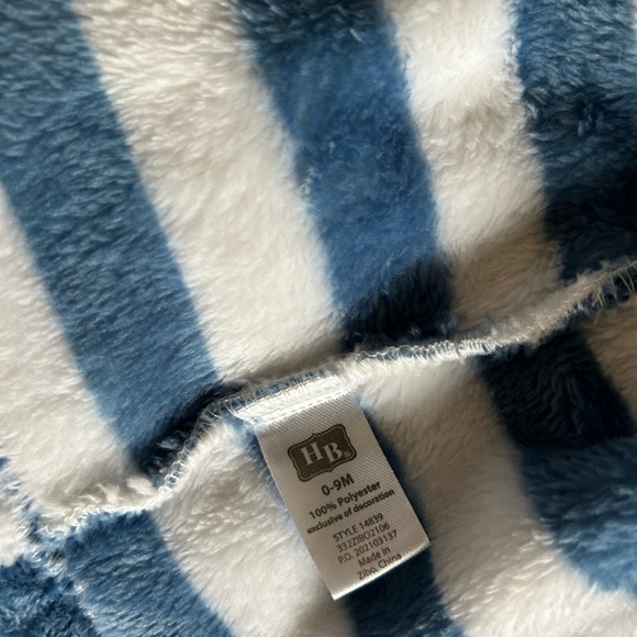 Hudson Baby Robe - Picture 3 of 3